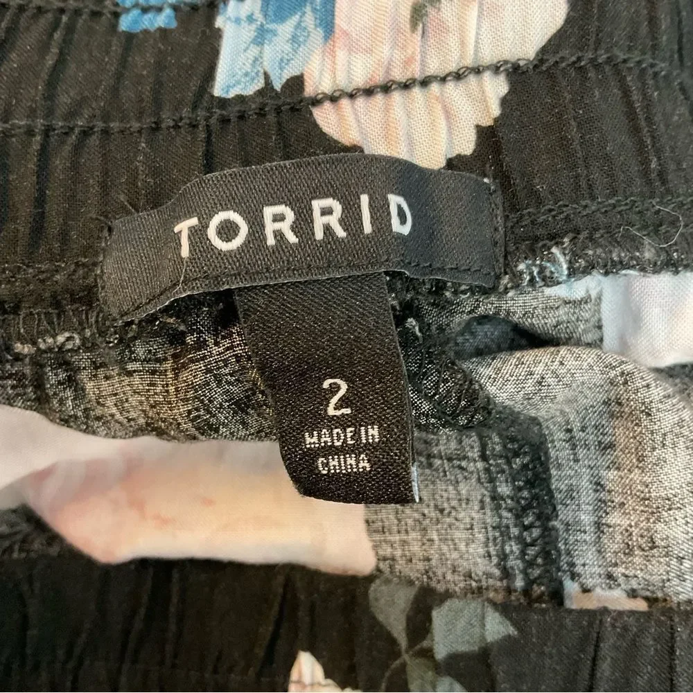 TORRID Challis black floral maxi dress size 2XL